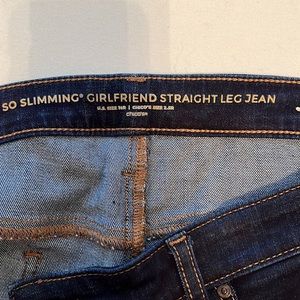 Chicos like new SO SLIMMING straight leg Jean
